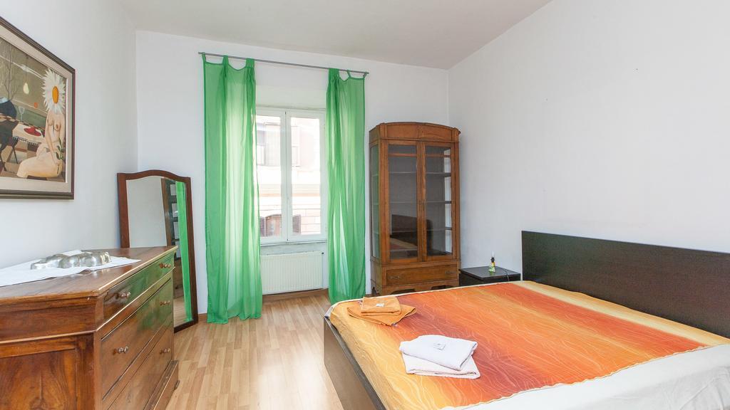 Rental In Rome Santini Apartment חדר תמונה