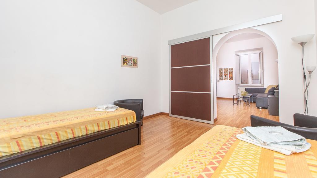 Rental In Rome Santini Apartment חדר תמונה